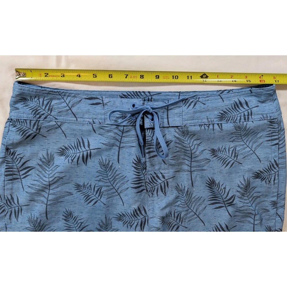 Travis Matthew Swim Trunks Men's 34 Stretch Preppy Summer Floral Leaves 9" - Picture 4 of 8